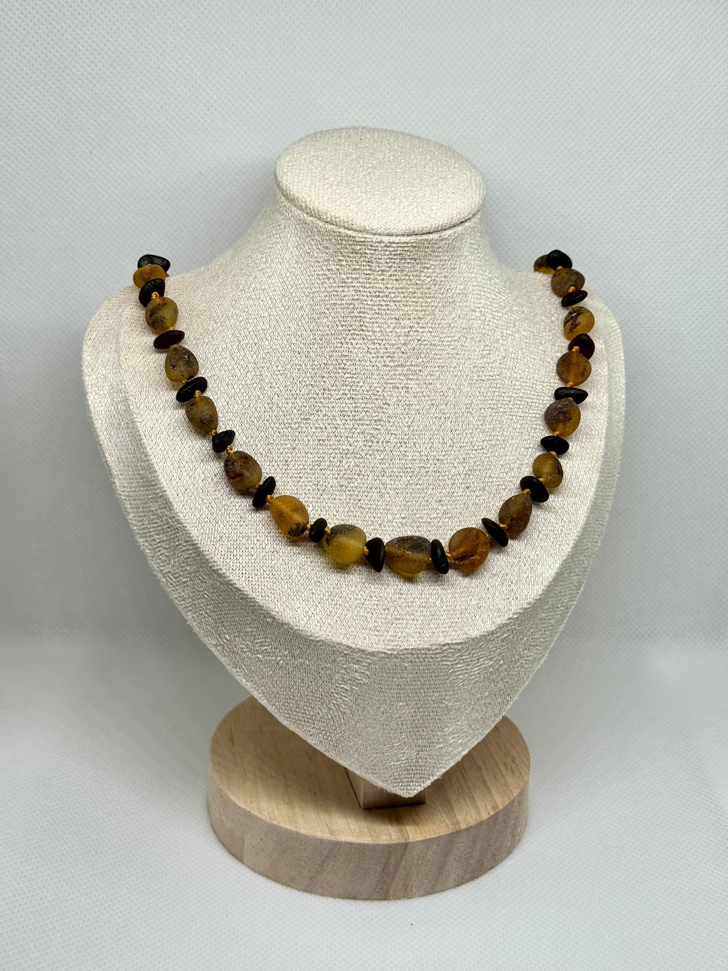 Ruwe Barnsteen Ketting - Groen & Zwart (45 cm)